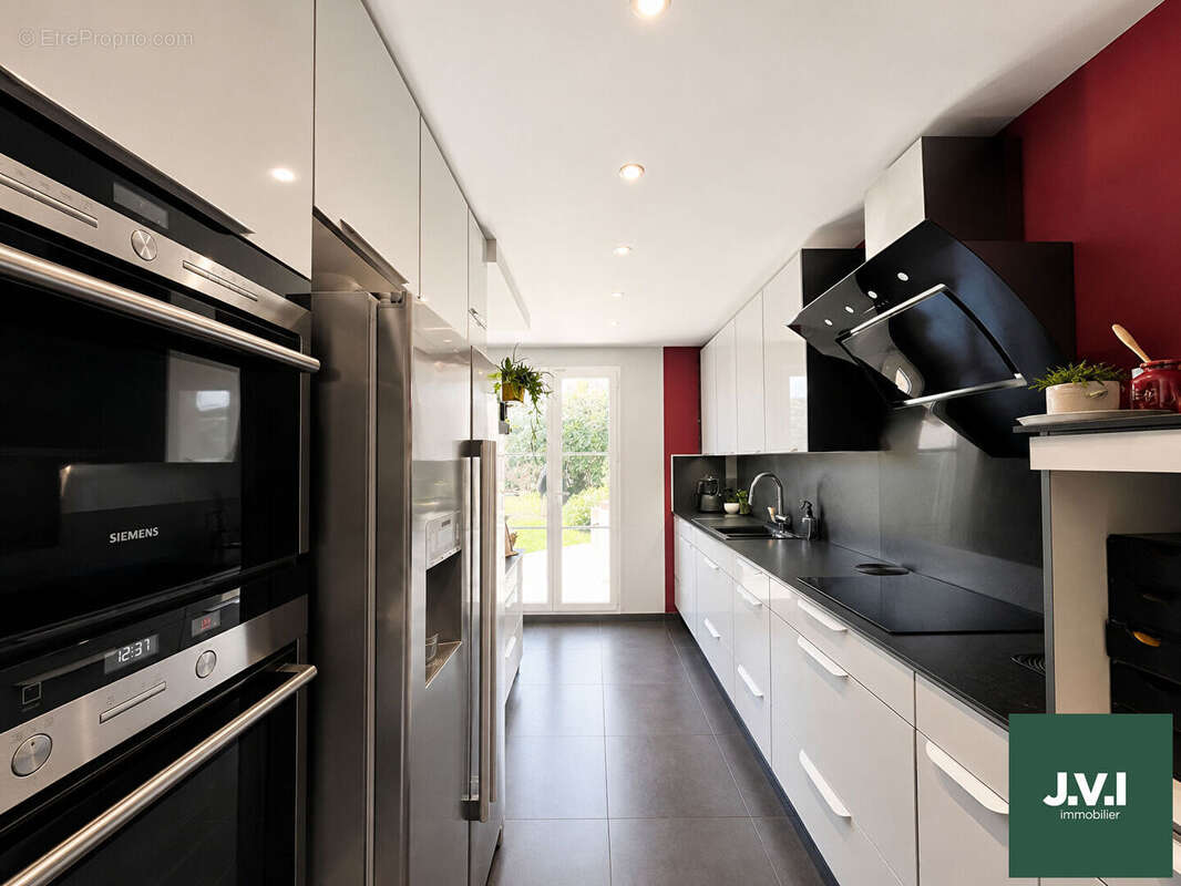 Maison  5 pièce(s) 166.51 m2 - photo 4