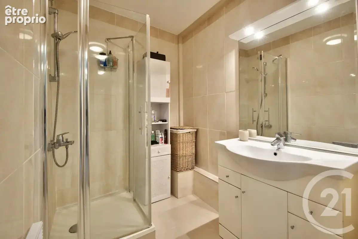 Appartement 3 pièces 67 m² à vendre à Nice (06000) - photo 12