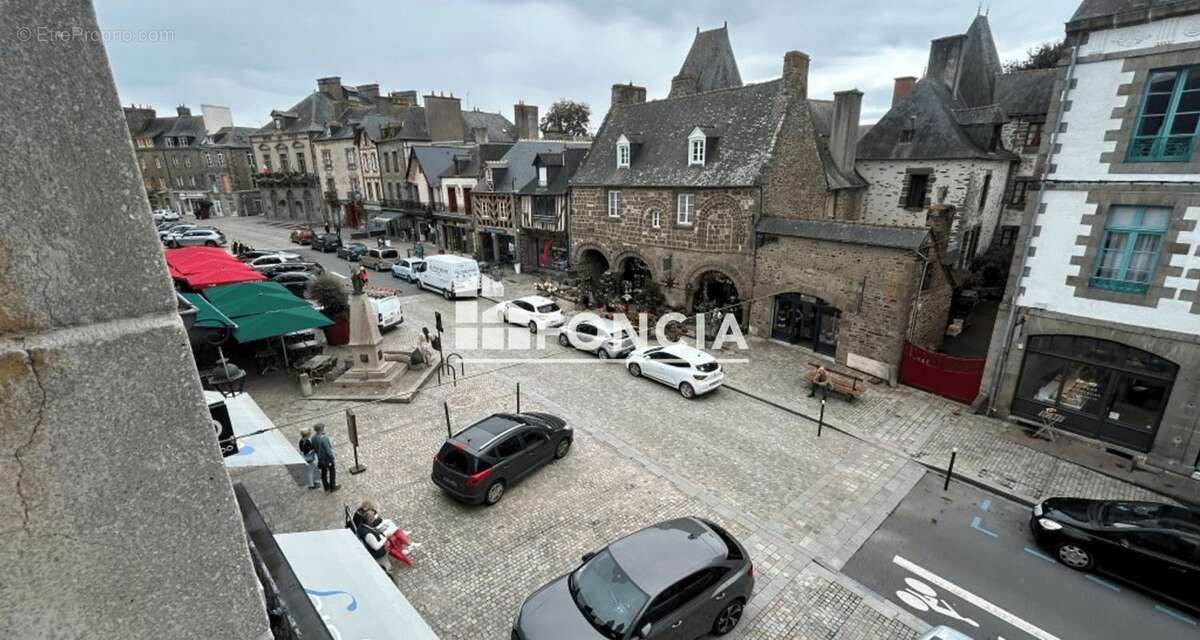Maison à DOL-DE-BRETAGNE