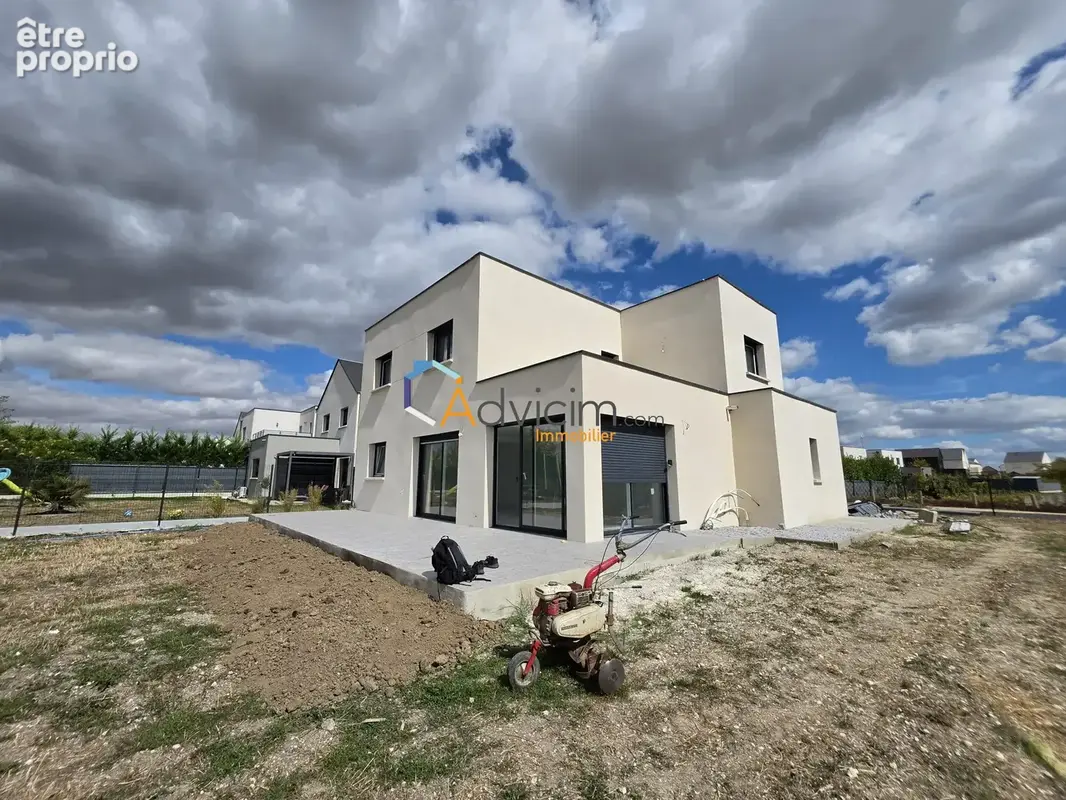 Photo Maison à Ormes au prix de 400 000€