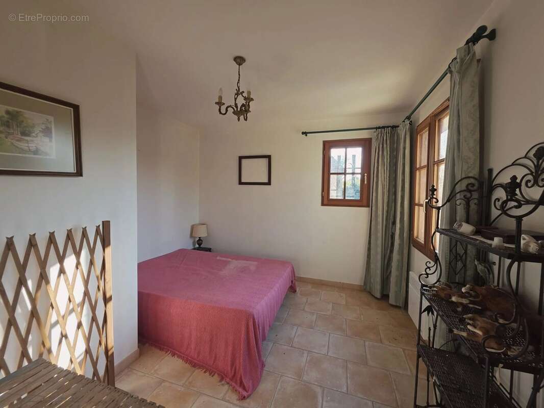Maison à LAUZUN