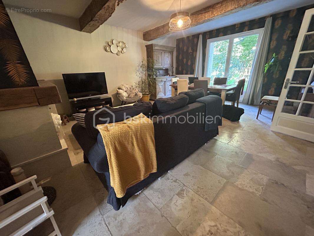 Belle Maison en Pierres - Grand Terrain Arboré - photo 8