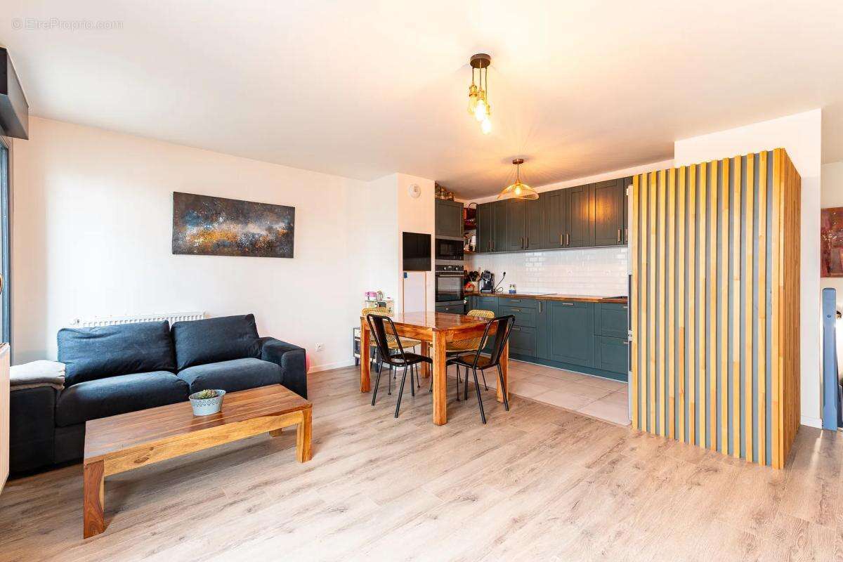 Appartement à BONDY