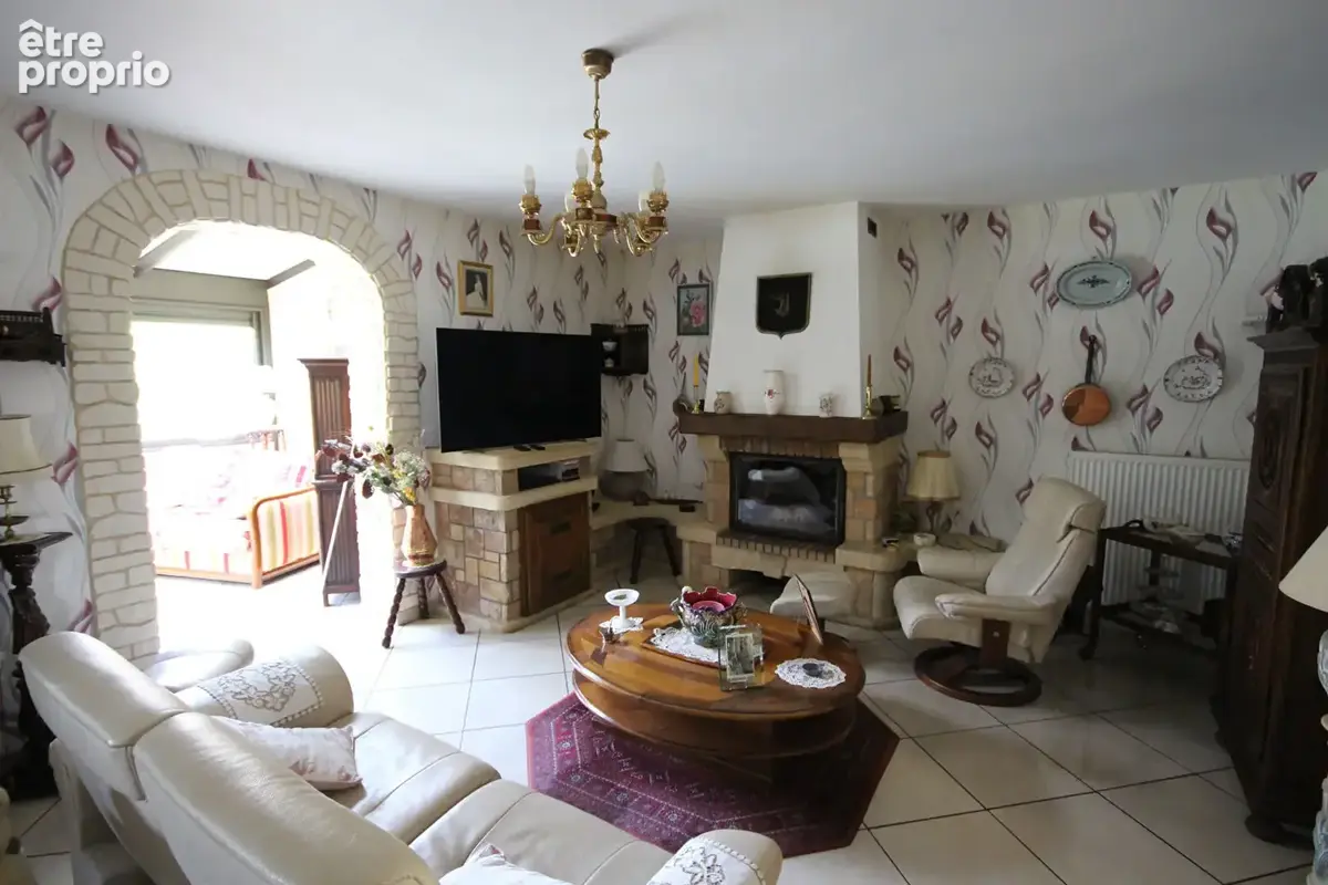 Maison 7 pièces 153 m² à vendre à Saint-Martin-Longueau (60700) - photo 3