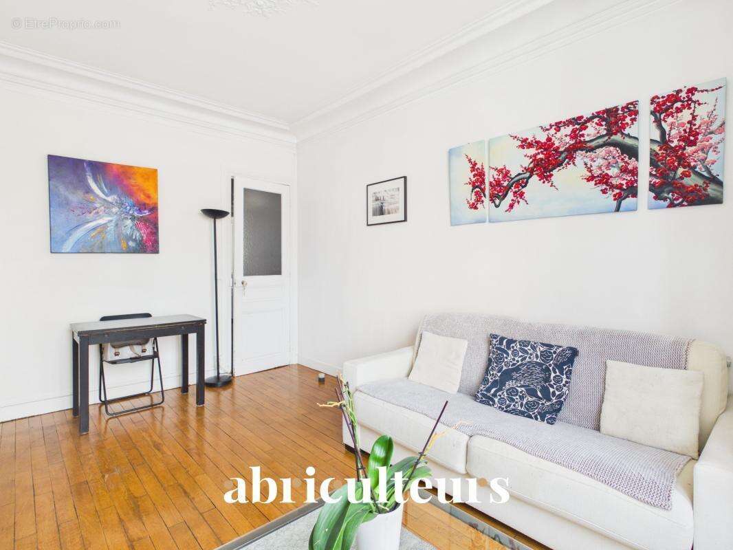 Charmant appartement - 61 m² - 3 pièces en vente à Saint-Mandé (94160) - photo 4
