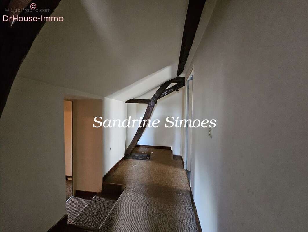 Maison 110 m² à Montmorillon  - photo 11