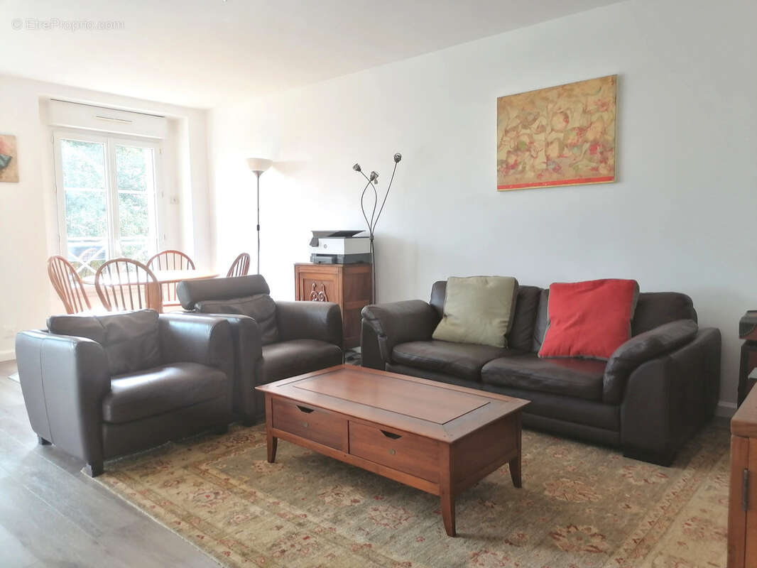 Appartement à VEMARS