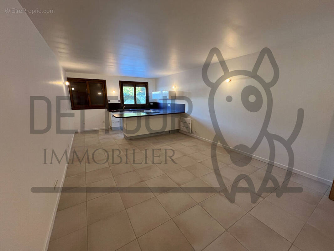 Appartement à COULOMMIERS