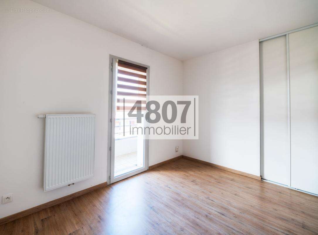 Attique 125 m2 à Feigères - photo 4