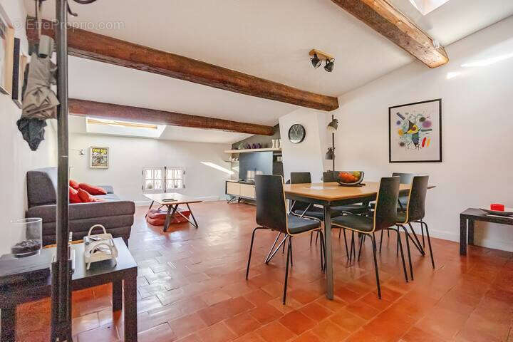 Appartement à AIX-EN-PROVENCE