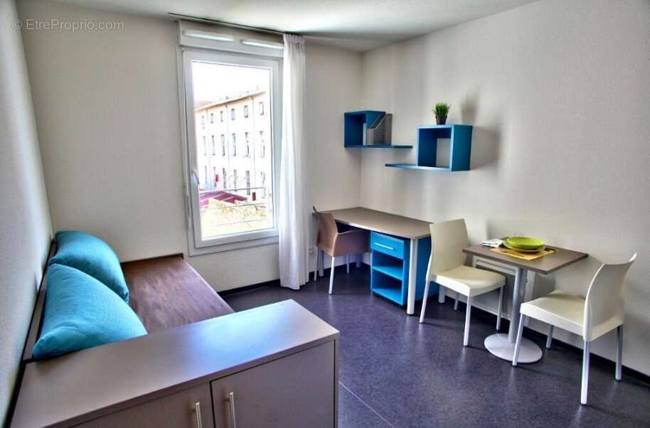 INVESTISSEMENT LOCATIF  MARSEILLE 3EME ARRONDISSEMENT  Résidence étudiante Nexity Studea Croix d'Azur - 6,84 % de rentabilité - photo 2