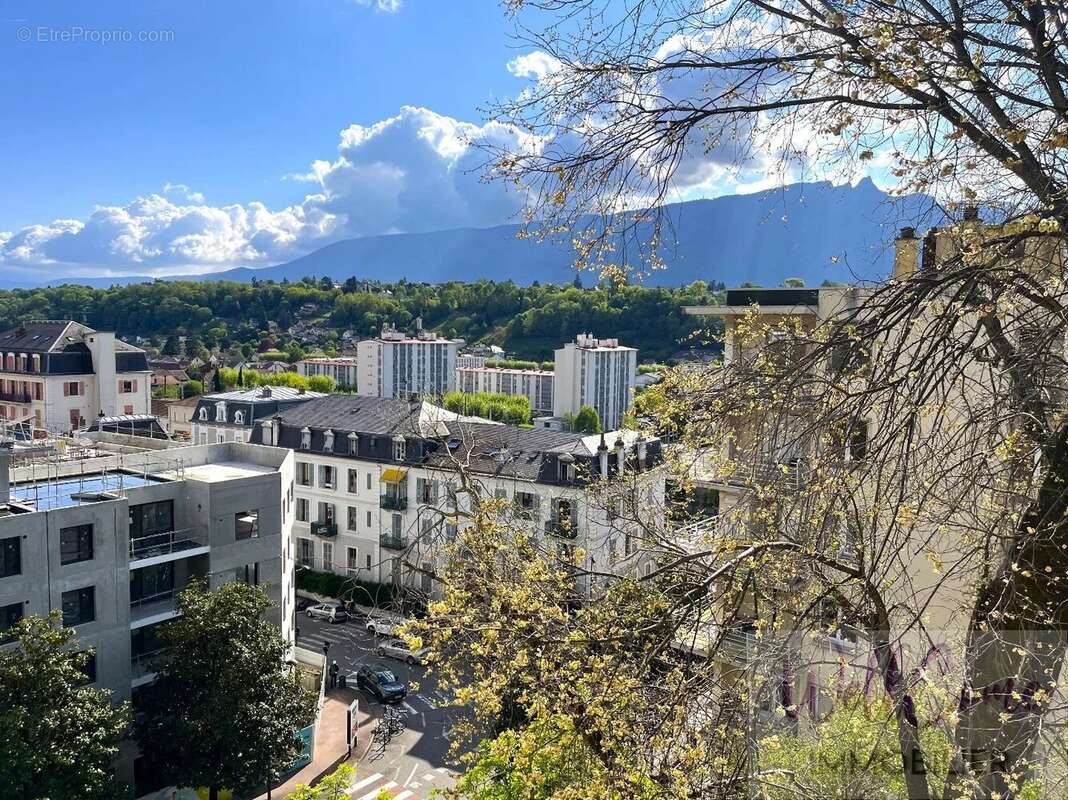 Appartement à AIX-LES-BAINS