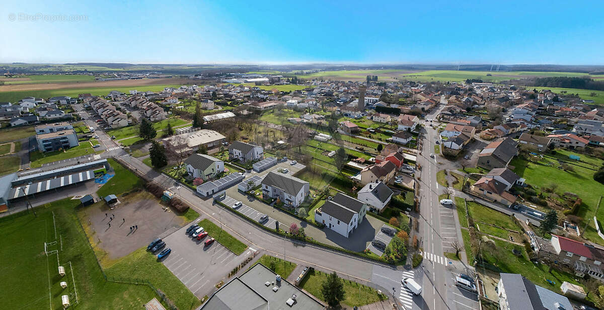 Appartement à COSNES-ET-ROMAIN