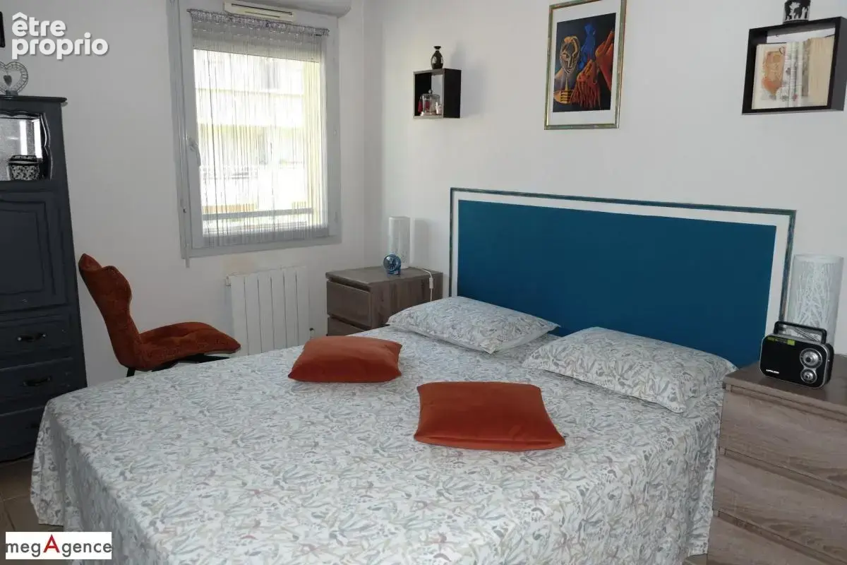 Appartement T3 avec balcon - Parking souterrain et piscine - photo 8