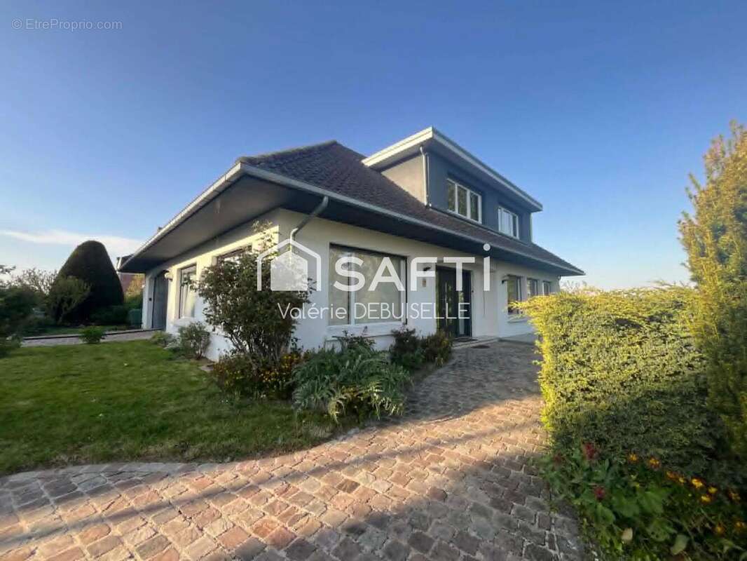 Maison 180 m² à Bruay-La-Buissiere  - photo 3