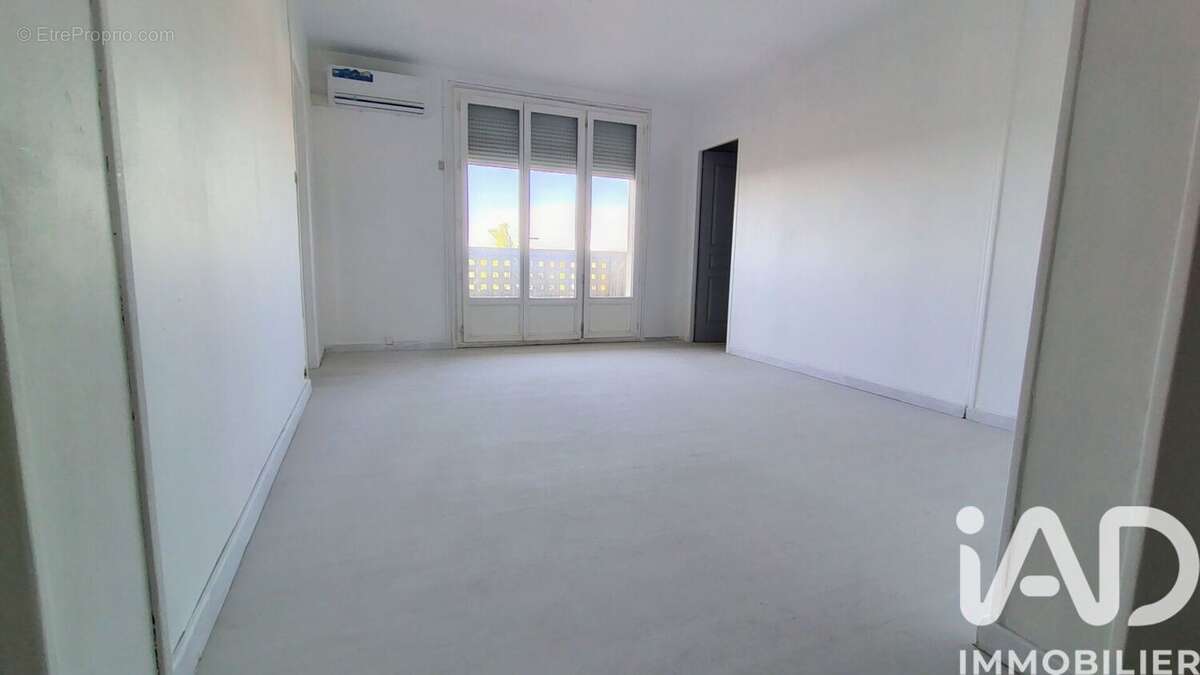 Photo 2 - Appartement à LE PONTET