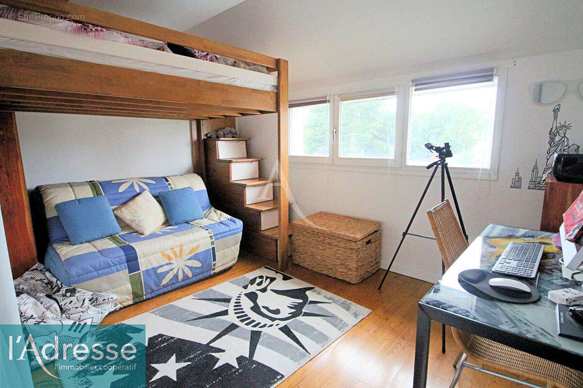 Maison à FLEURY-MEROGIS