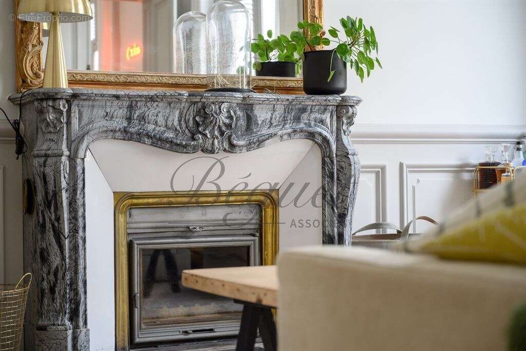 Indre et Loire - Hyper centre Tours - 37000 - Maison - 285 m2 - 5 chambres - garage - Jardin - photo 9