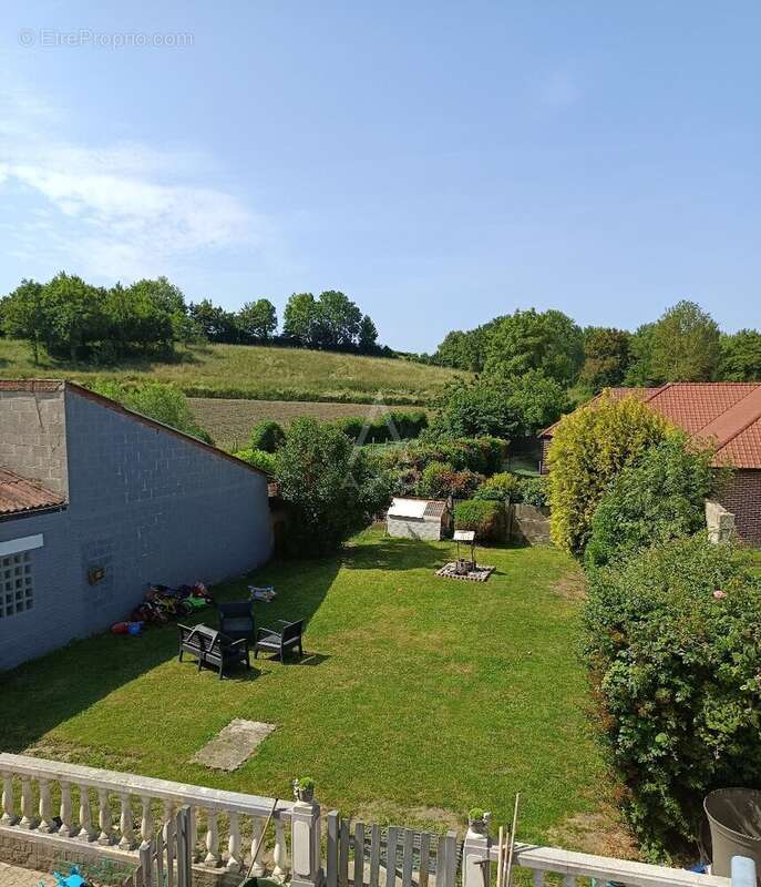Maison à ESTREE-BLANCHE