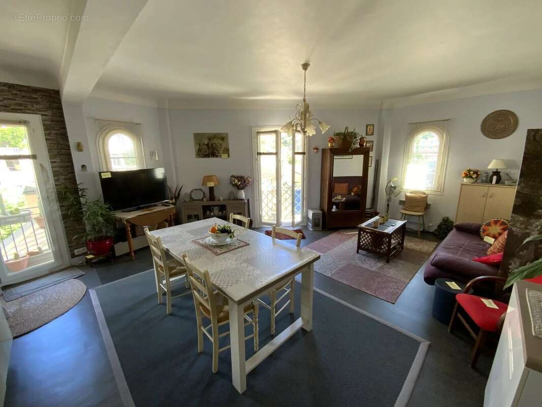 Appartement à MENTON