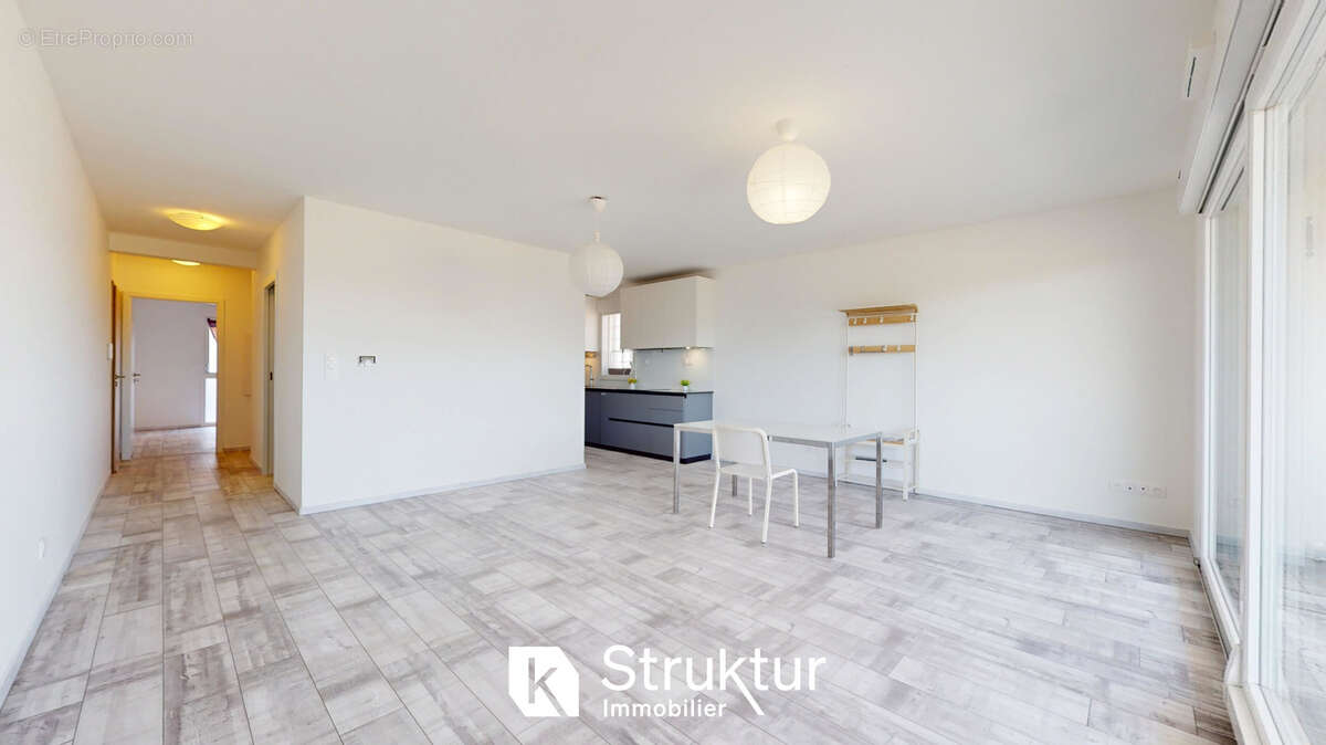 Appartement à MANOM