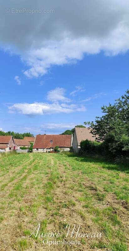 Maison à VAUX-ANDIGNY