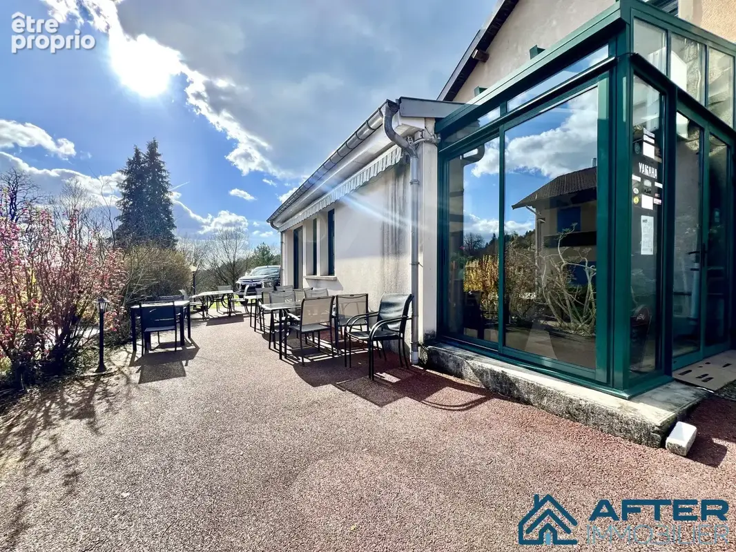 Appartement 320 m² à Pierre-Percee  - photo 2