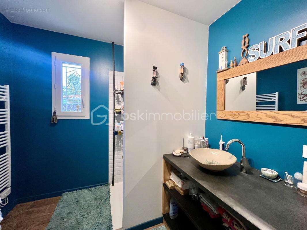 Maison à GRAYAN-ET-L'HOPITAL