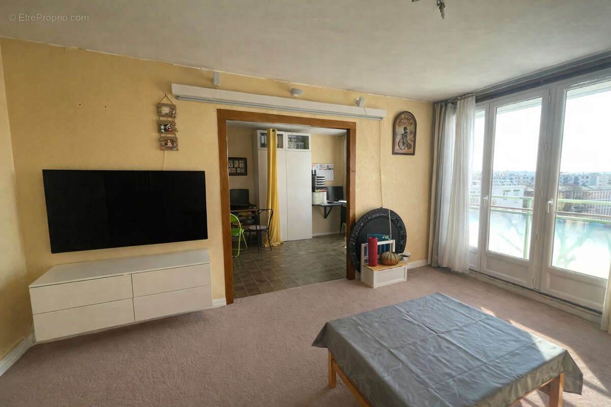 Appartement à RUEIL-MALMAISON