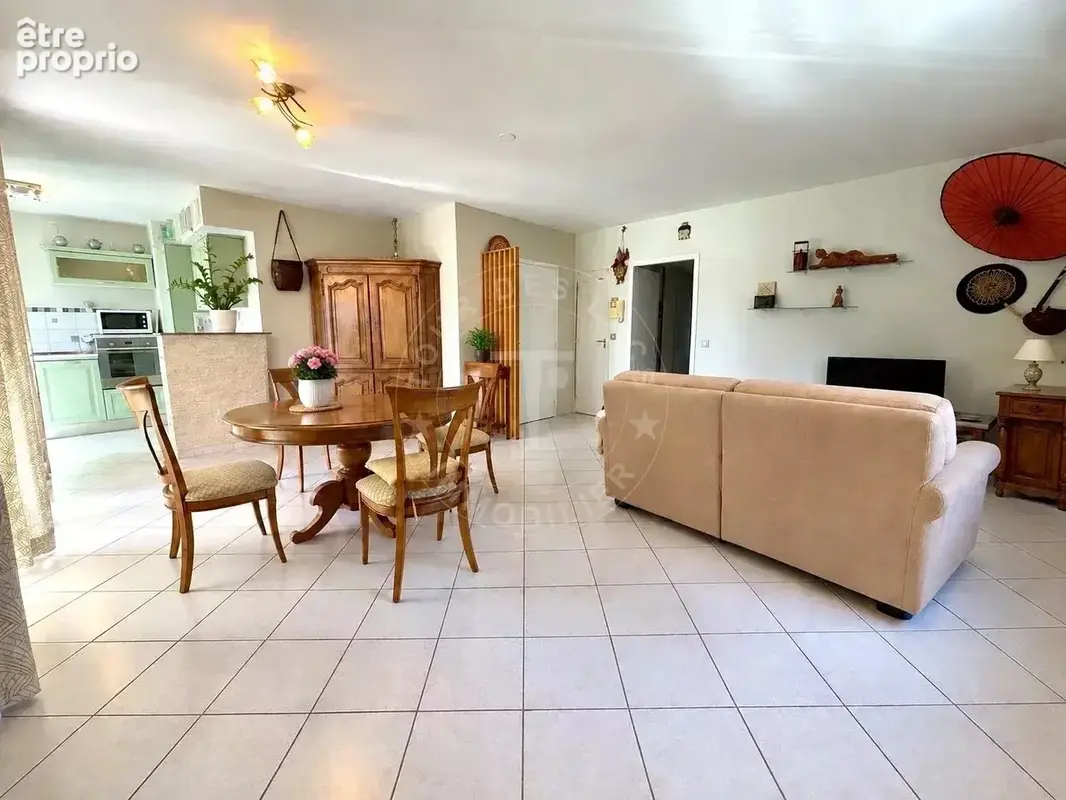ANNECY – Spacieux T3 de 75 m² avec grande terrasse et garage - photo 2