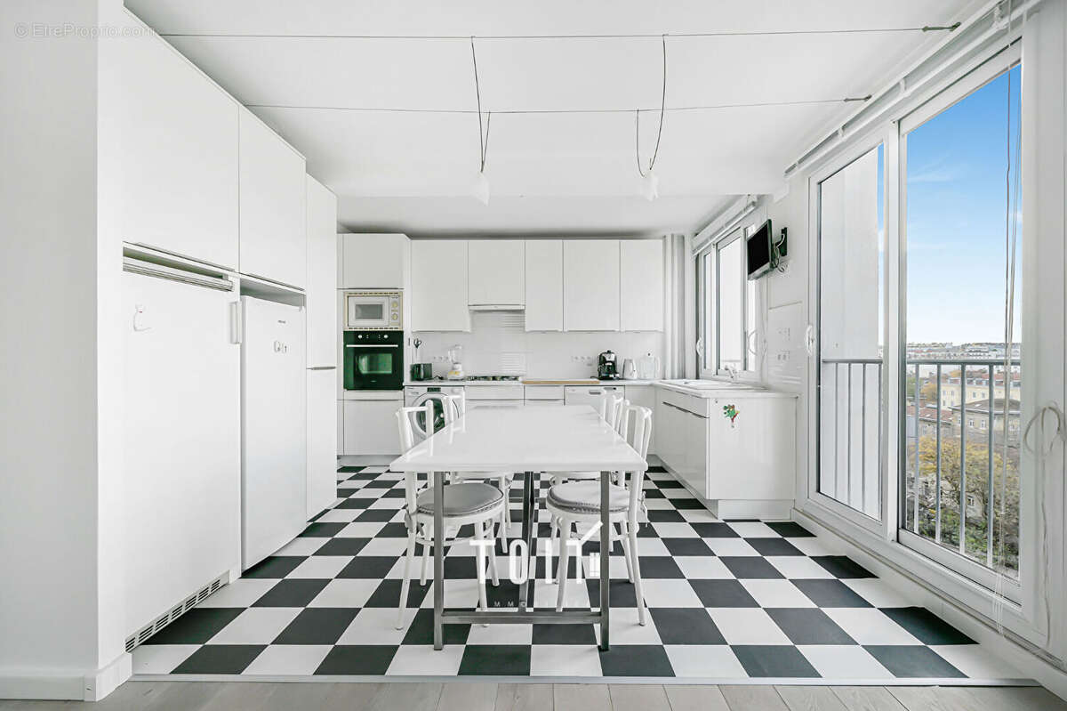 Appartement à PARIS-13E