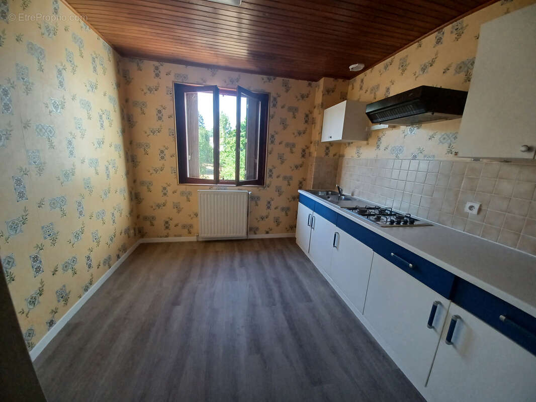 Maison à MAURIAC