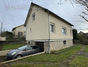 Maison à LE THILLAY