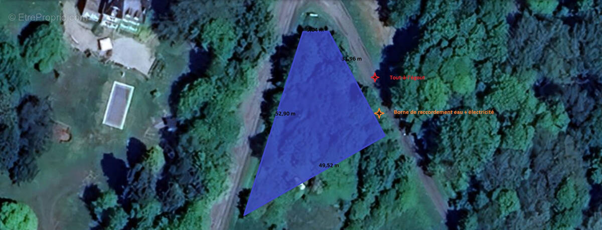 Terrain à LADIGNAC-LE-LONG