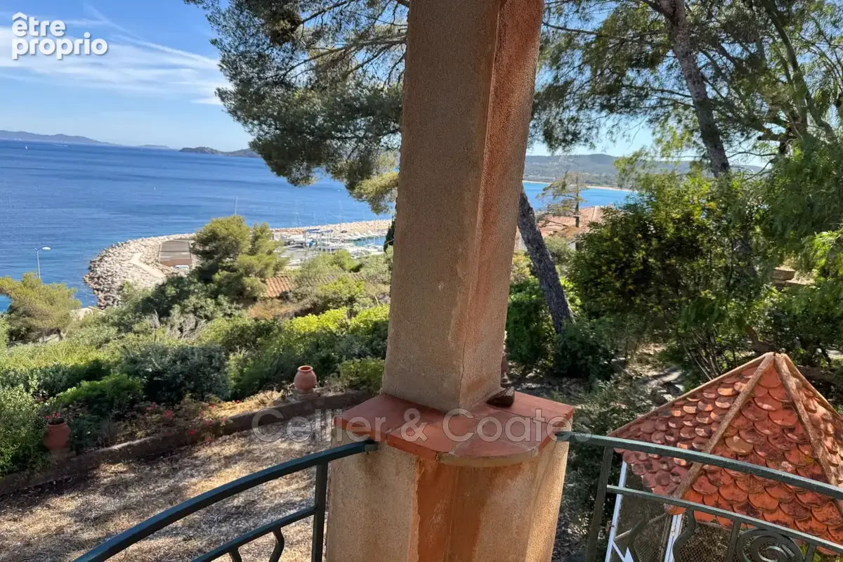 Maison 172 m² à Le Lavandou  - photo 3