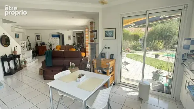 Villa d’exception en exclusivité avec piscine et jardin sans vis-à-vis - photo 15