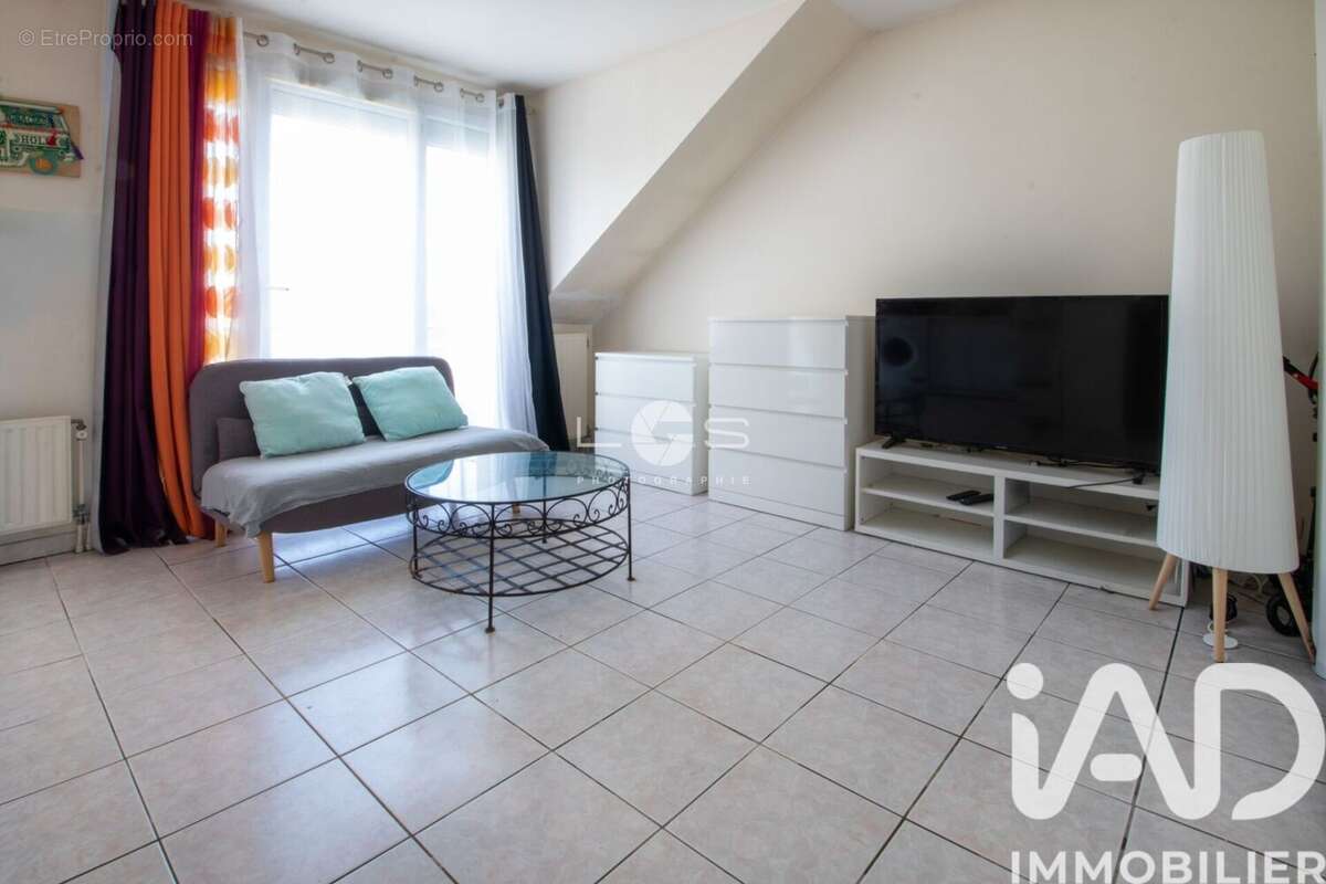 Photo 5 - Appartement à ROISSY-EN-BRIE