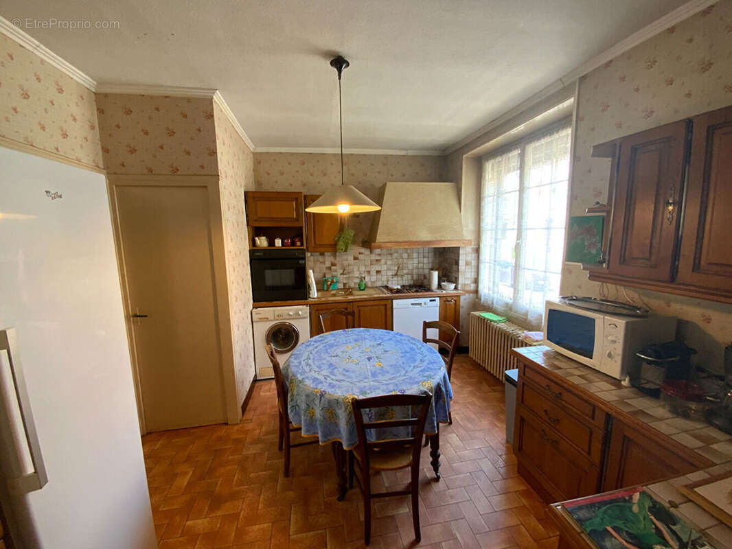 Maison à LE CREUSOT