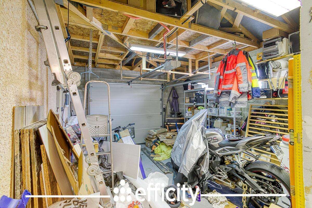 Maison à CHASSE-SUR-RHONE