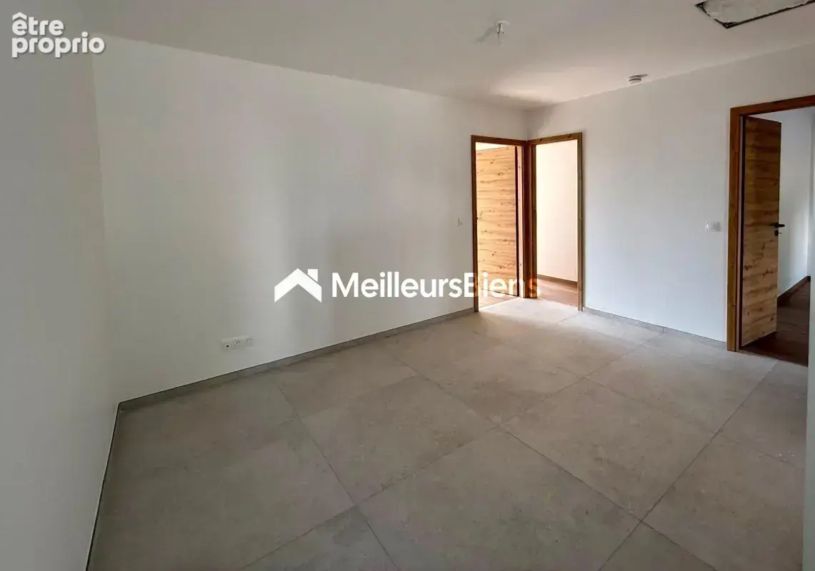 Maison neuve 5 pièces de 122 m² à Talange, terrain de 198 m² - photo 6