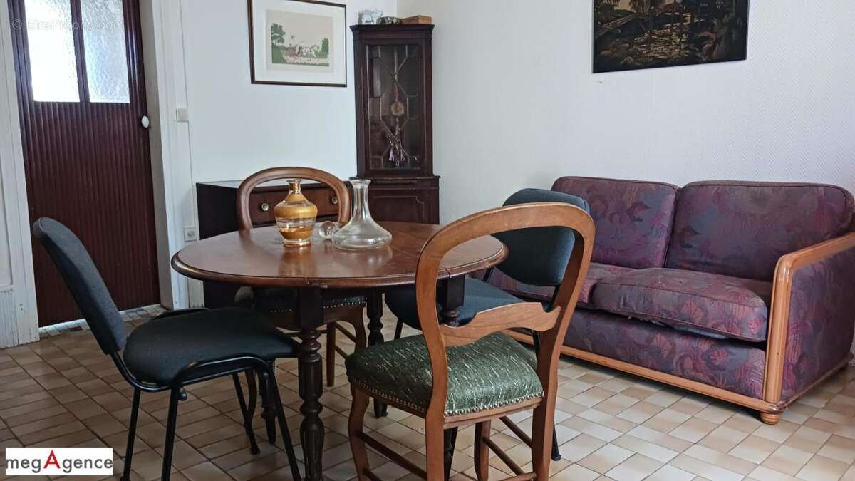 Maison à LA LANDE-SUR-EURE