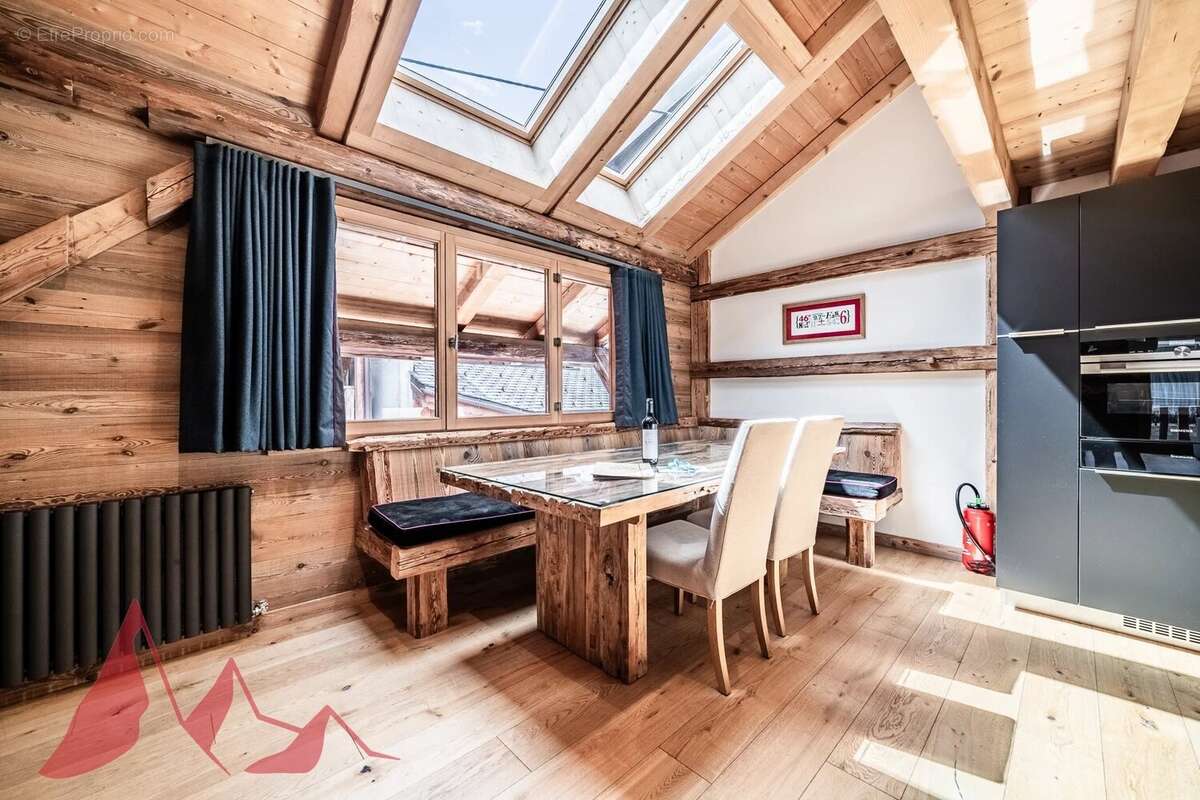 Magnifique ferme rénovée de sept chambres au cœur de Morzine - photo 7