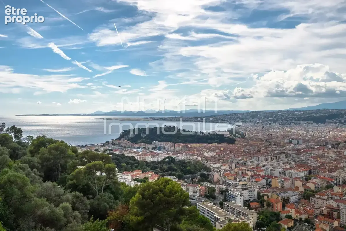 Dernier étage - Vue panoramique mer - rénovation haut de gamme - photo 2