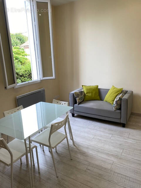 Appartement à MARSEILLE-9E