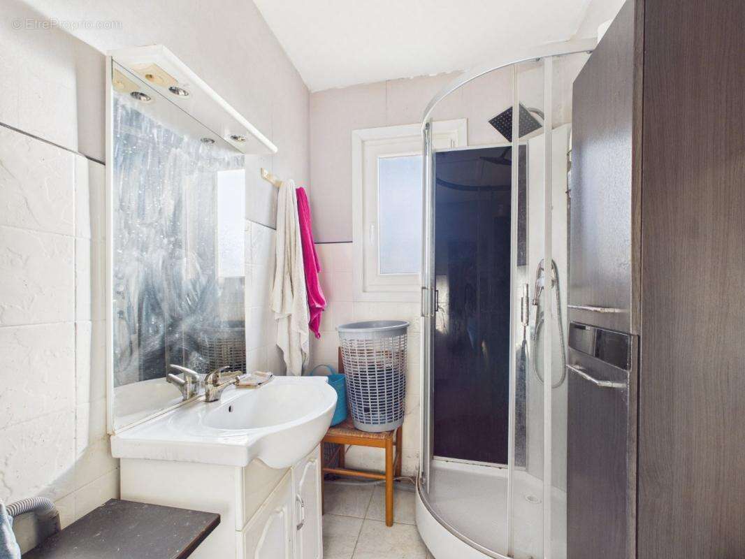 Maison à MESNIL-BRUNTEL