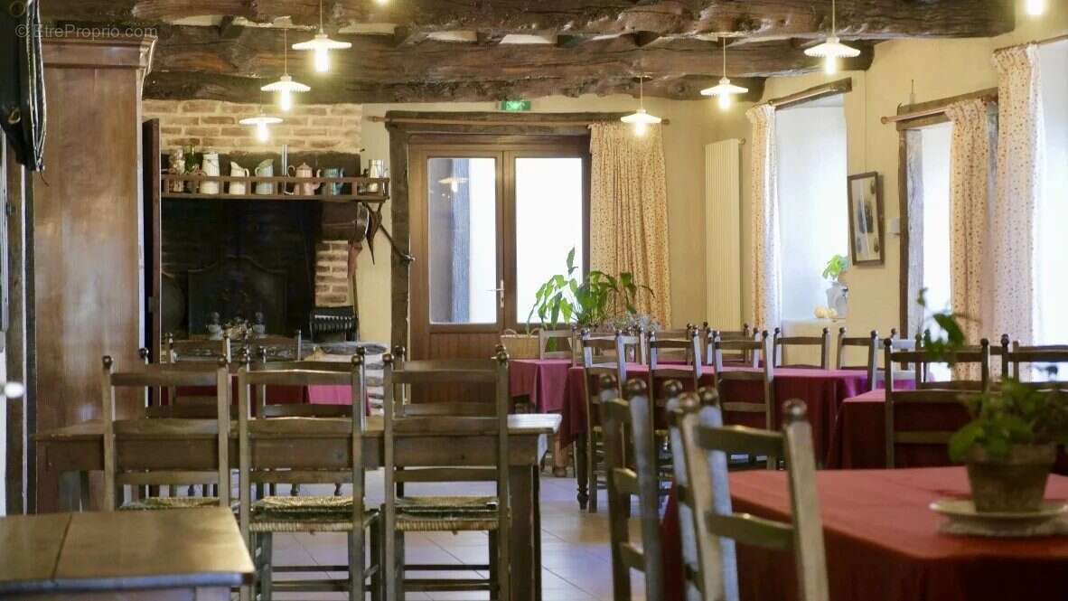 Appartement à NOYAL-CHATILLON-SUR-SEICHE