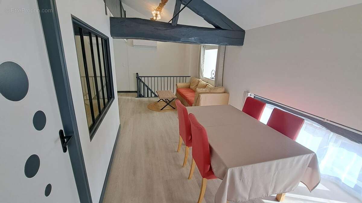 Maison à SAINT-MEARD-DE-DRONE