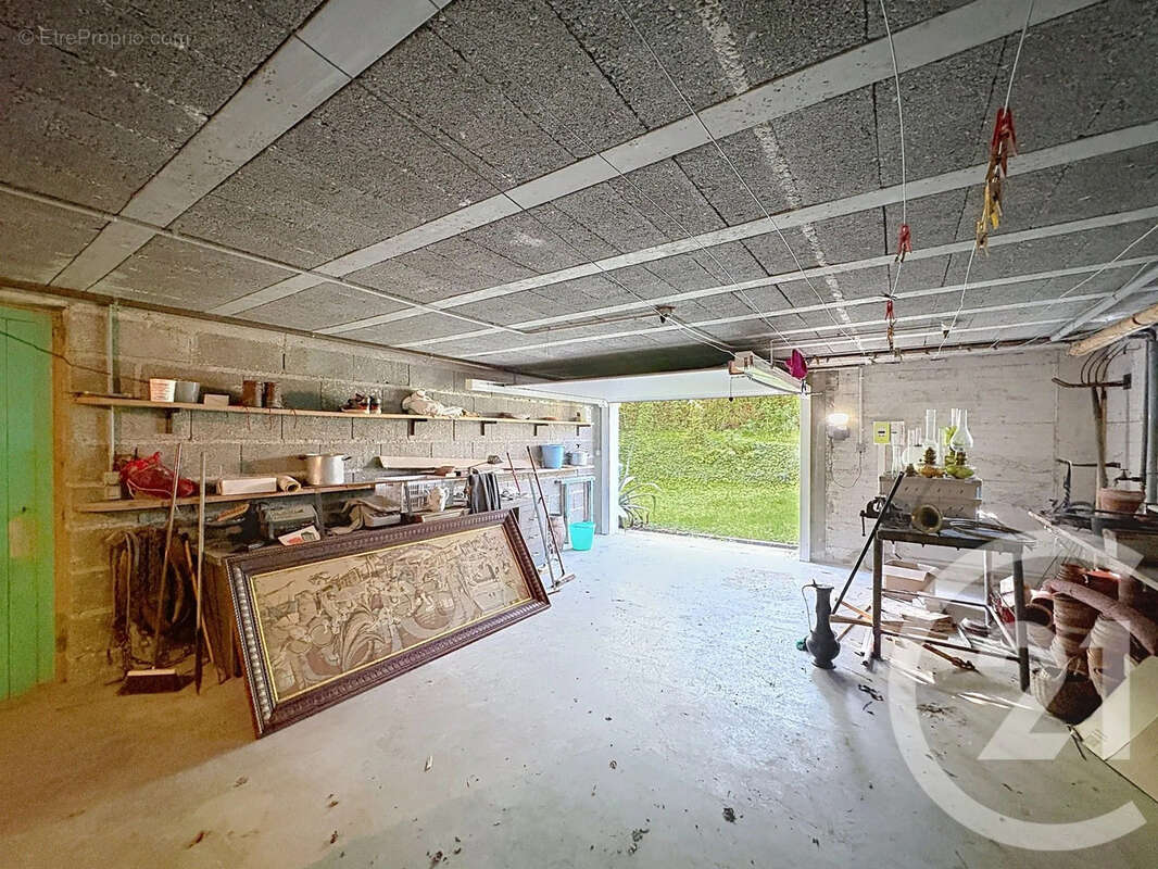 Maison 111 m² à Saint-Andre-Les-Vergers  - photo 18