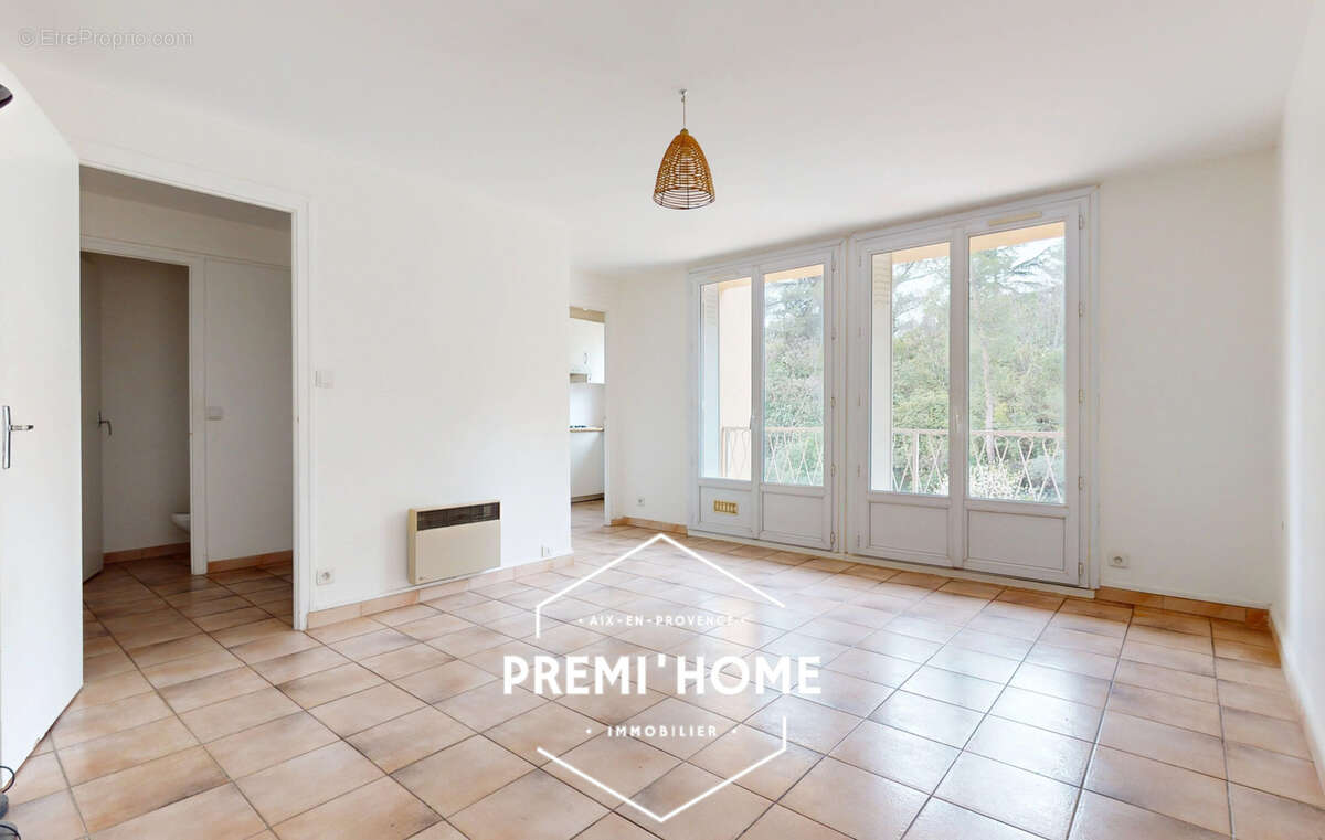 A vendre t4 aix nord chemin de brunet - photo 2