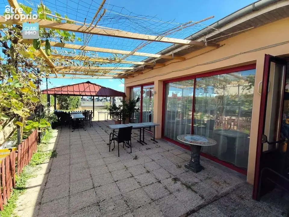 A macon fonds de commerce restaurant de 380 m² avec parkings - photo 6